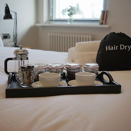 The Alma Taverns Boutique Suites - Room 3 - Hopewell Бристол Екстериор снимка