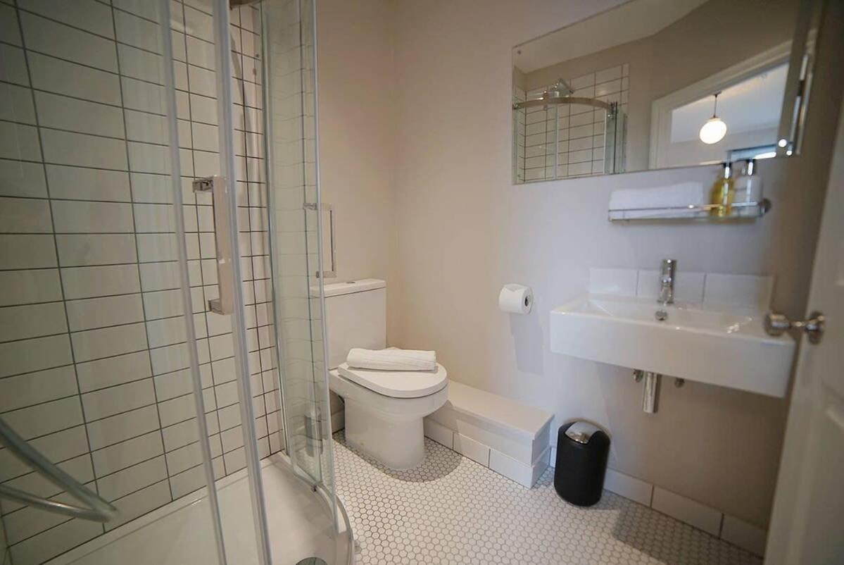 The Alma Taverns Boutique Suites - Room 3 - Hopewell Бристол Екстериор снимка